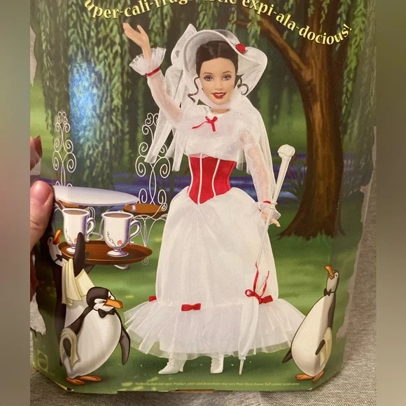 SOLD // Mattel Disney Mary Poppins 2005 Fashion Doll - Collectible Packaging - Picture 7 of 16